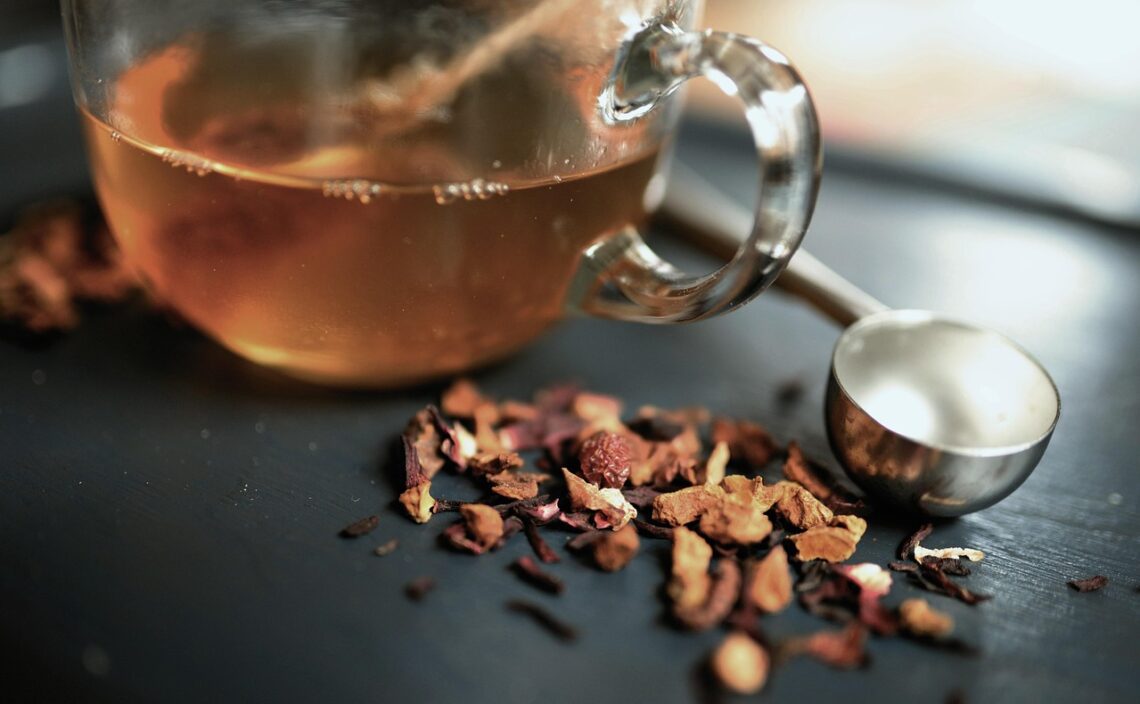 Früchtetee im Sommer